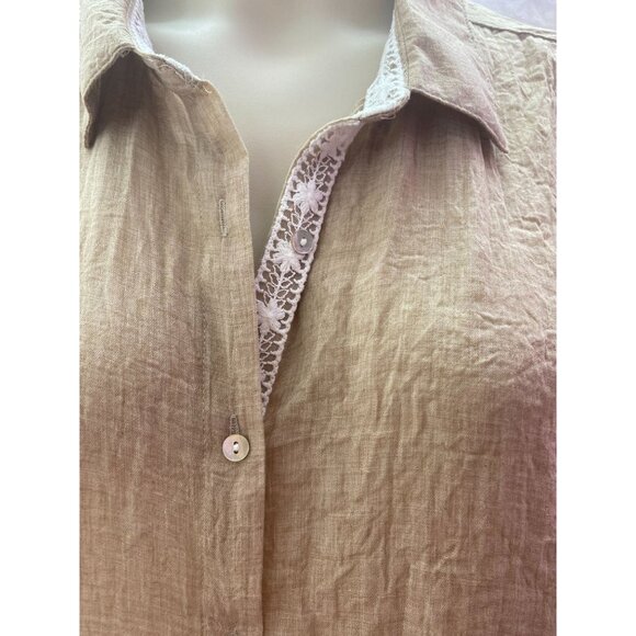 Love Potion Women's 2X Beige Collard Button Up Cap Sleeve Blouse - Picture 2 of 5